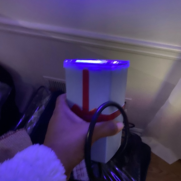 Disney Frozen amazing projector - Picture 3 of 3